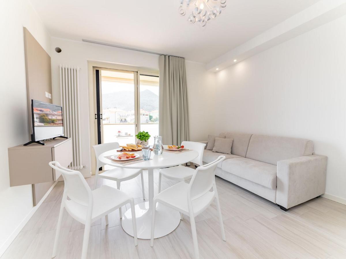 Апартаменты Michelangelo With Swimming Pool And Terrace Боргетто-Санто-Спирито Экстерьер фото